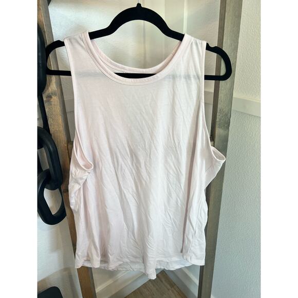 Old Navy Tops - Old Navy Active tank